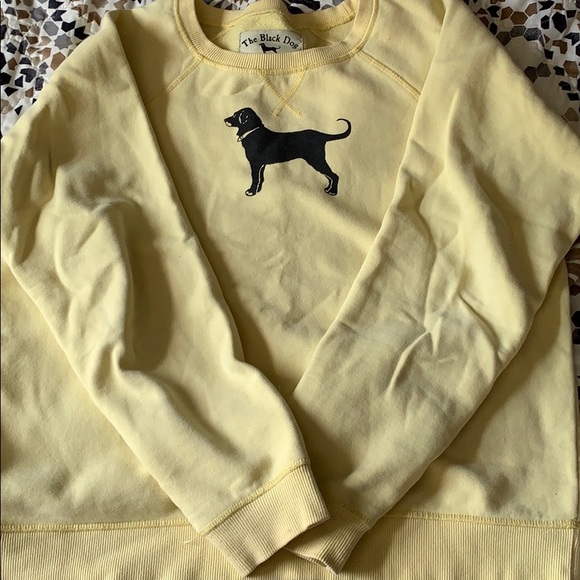 The Black Dog Sweaters - Yellow Black Dog Crew